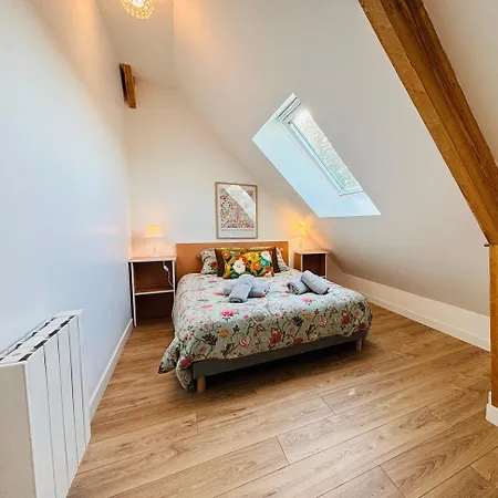 Jolie Normand - Classee 3 Etoiles *